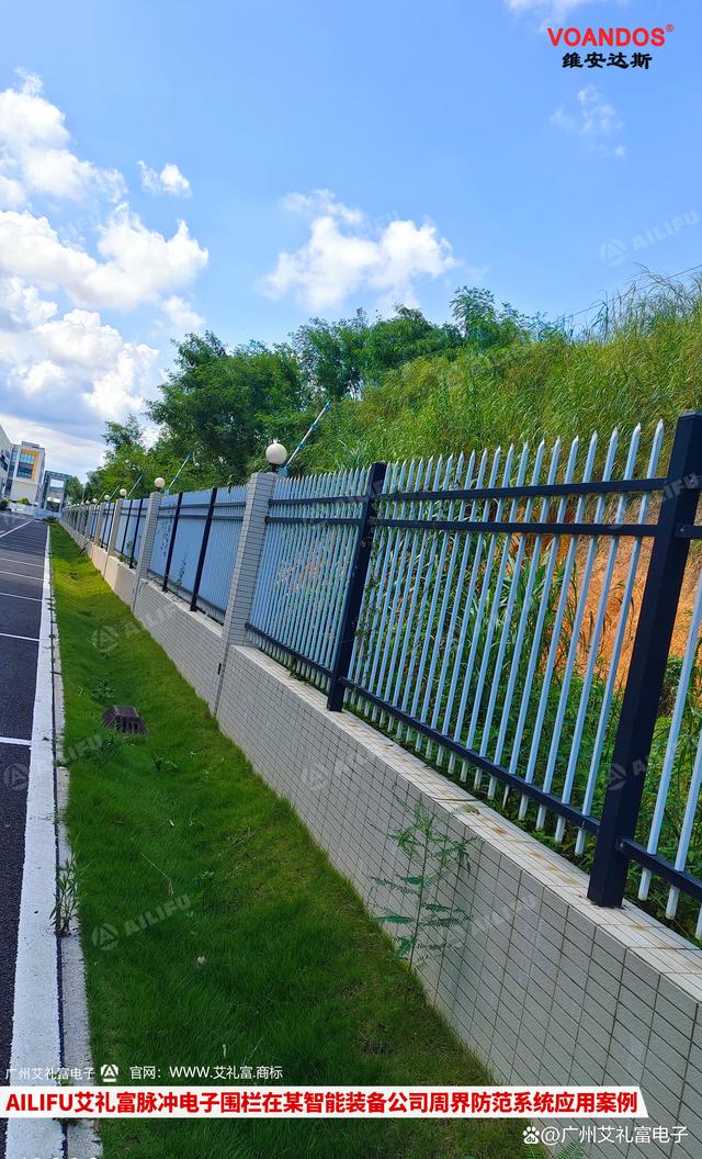 应用;字符串;出（空）“。“ ``